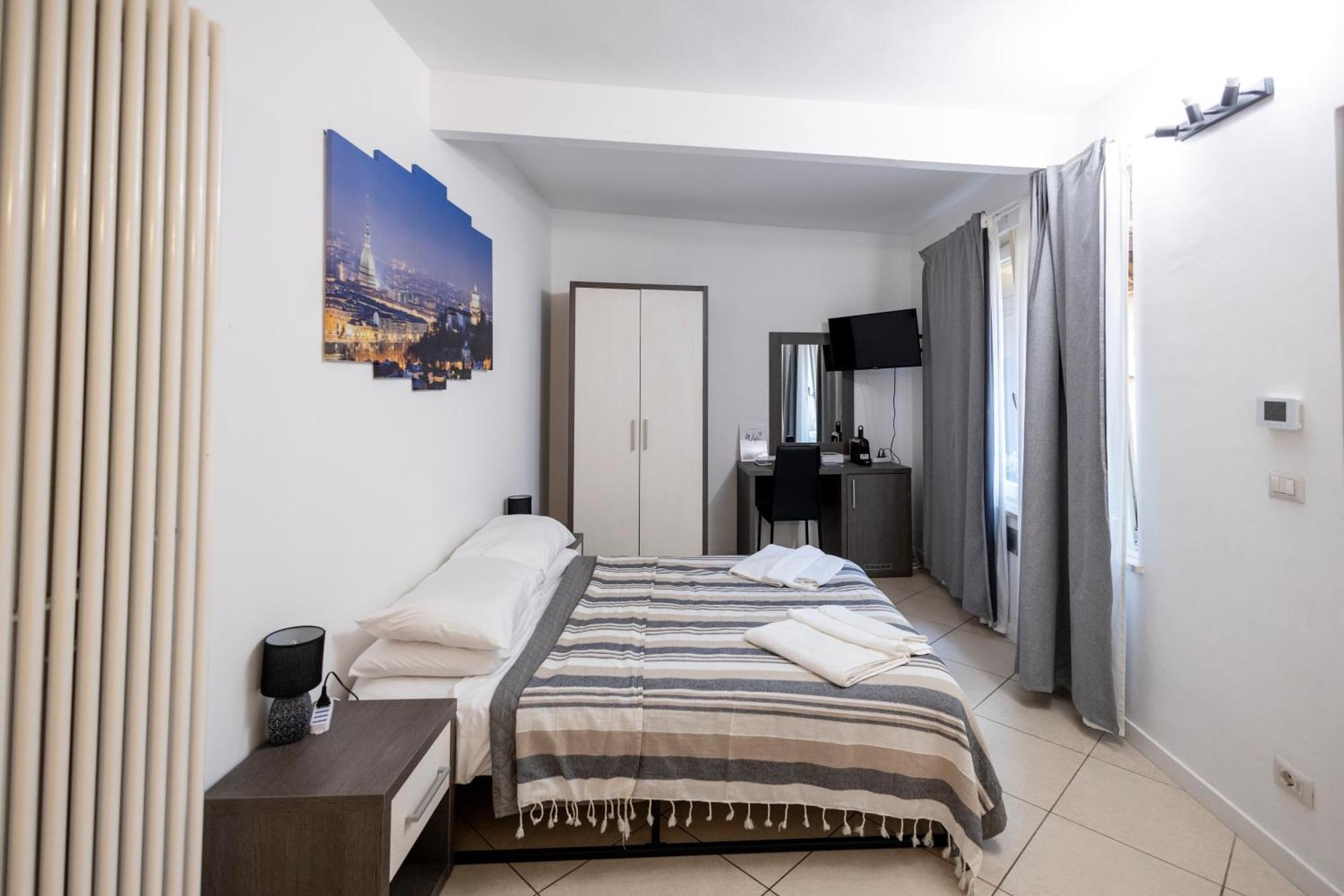 Toret Vanchiglia Studio Apartment Turin Extérieur photo